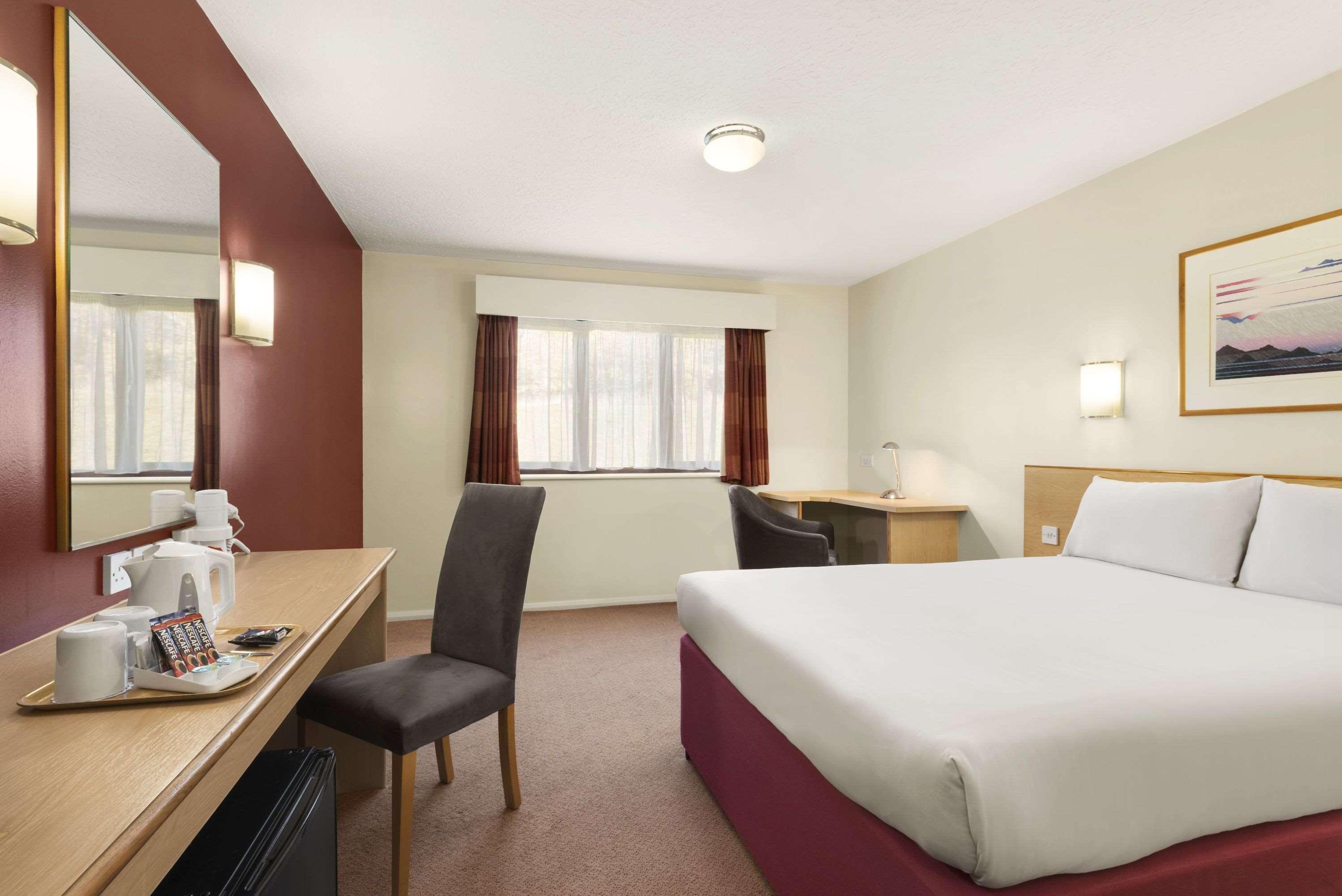 Days Inn Hotel Warwick South - Southbound M40 Ashorne Dış mekan fotoğraf