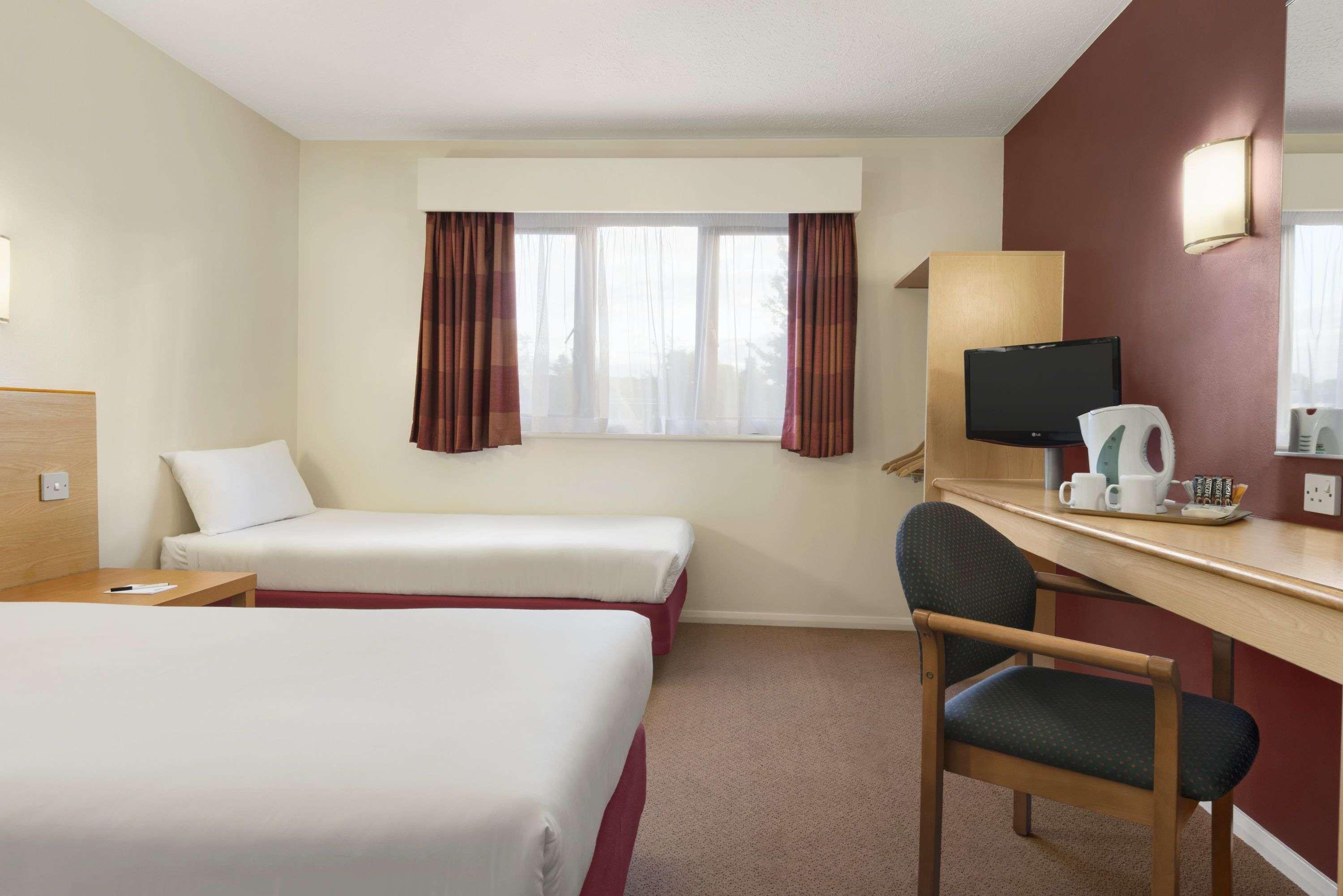 Days Inn Hotel Warwick South - Southbound M40 Ashorne Dış mekan fotoğraf