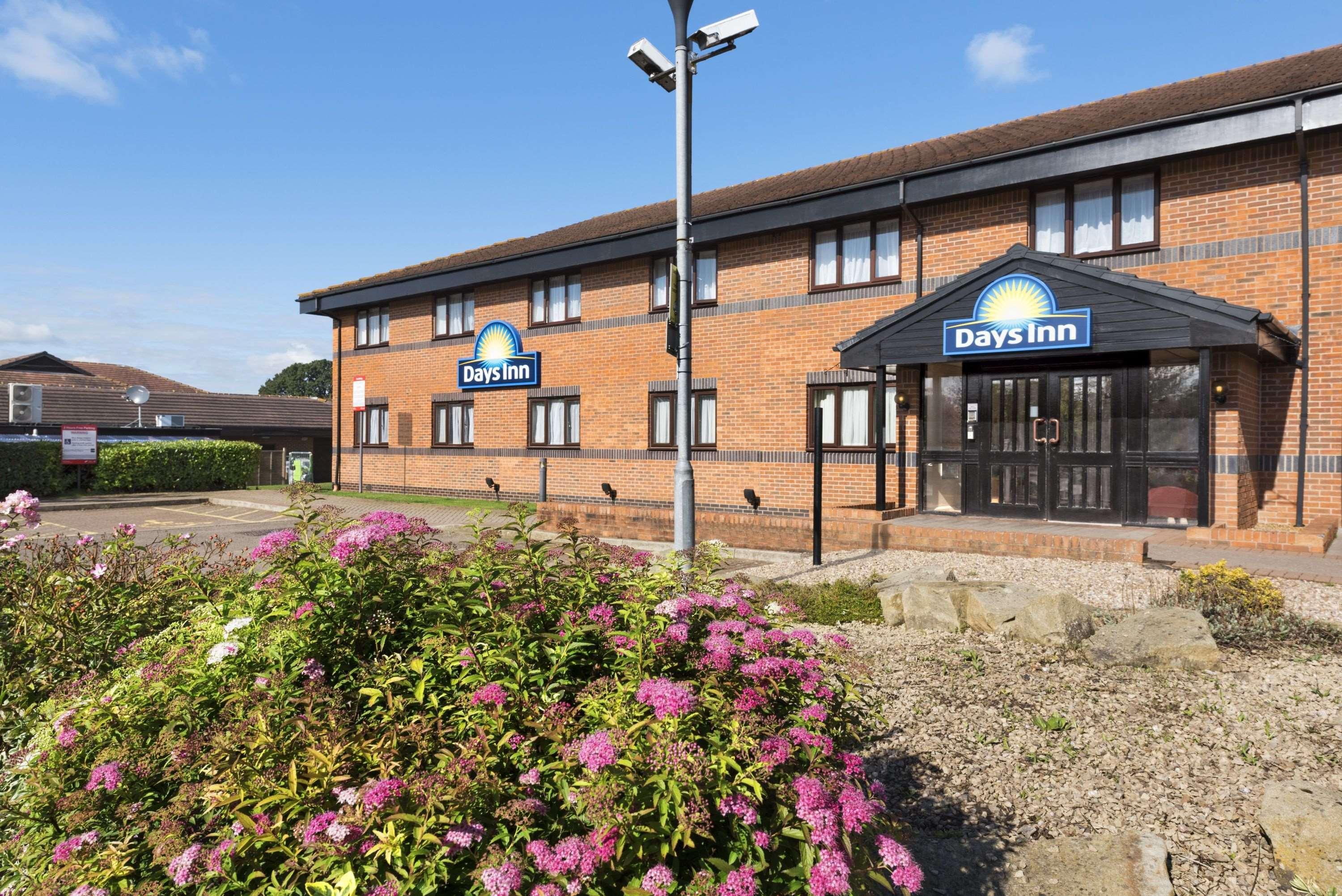 Days Inn Hotel Warwick South - Southbound M40 Ashorne Dış mekan fotoğraf